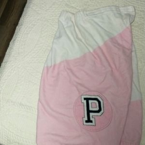 VS Pink body towel